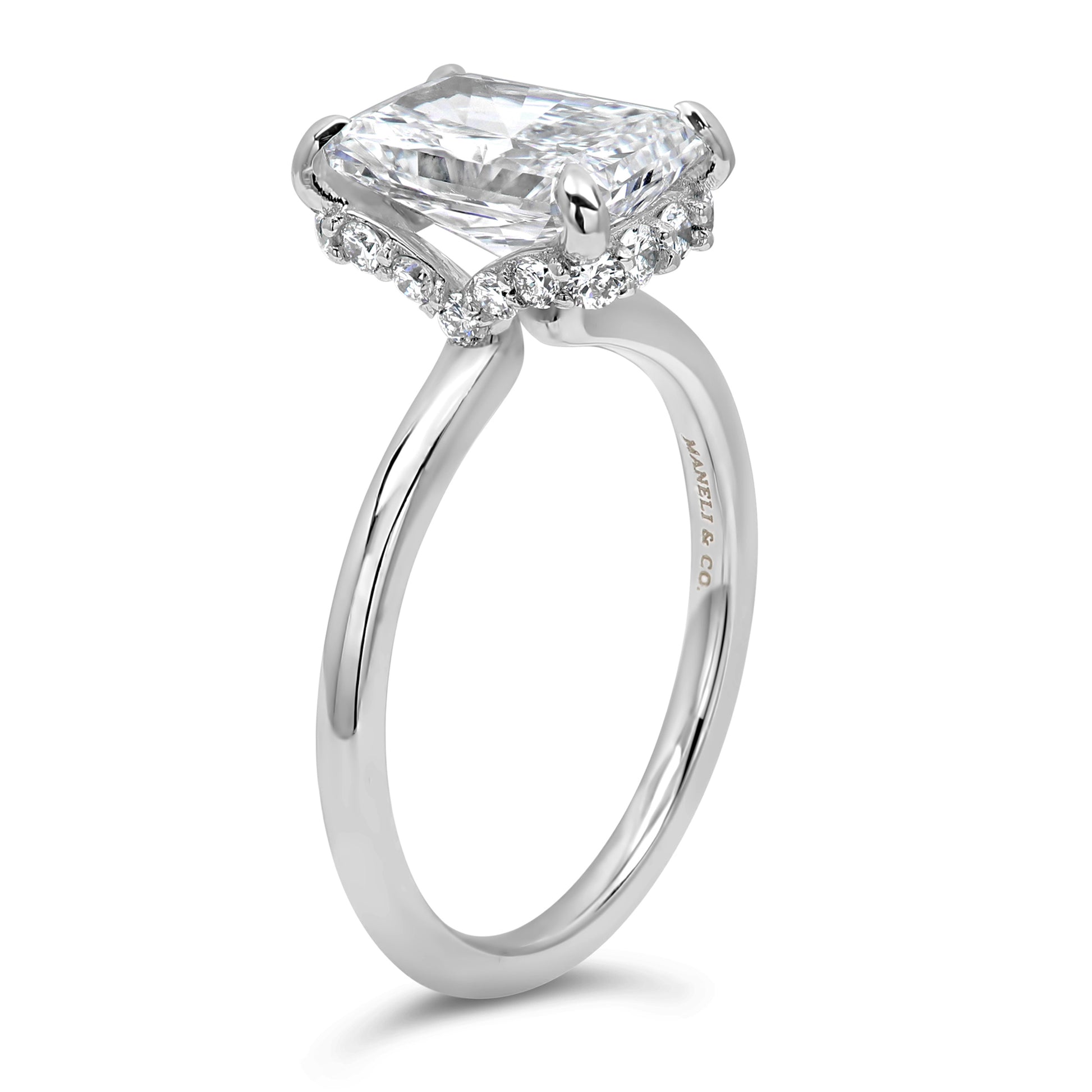 Ring in 18k with 2.51ct Natural Diamonds 