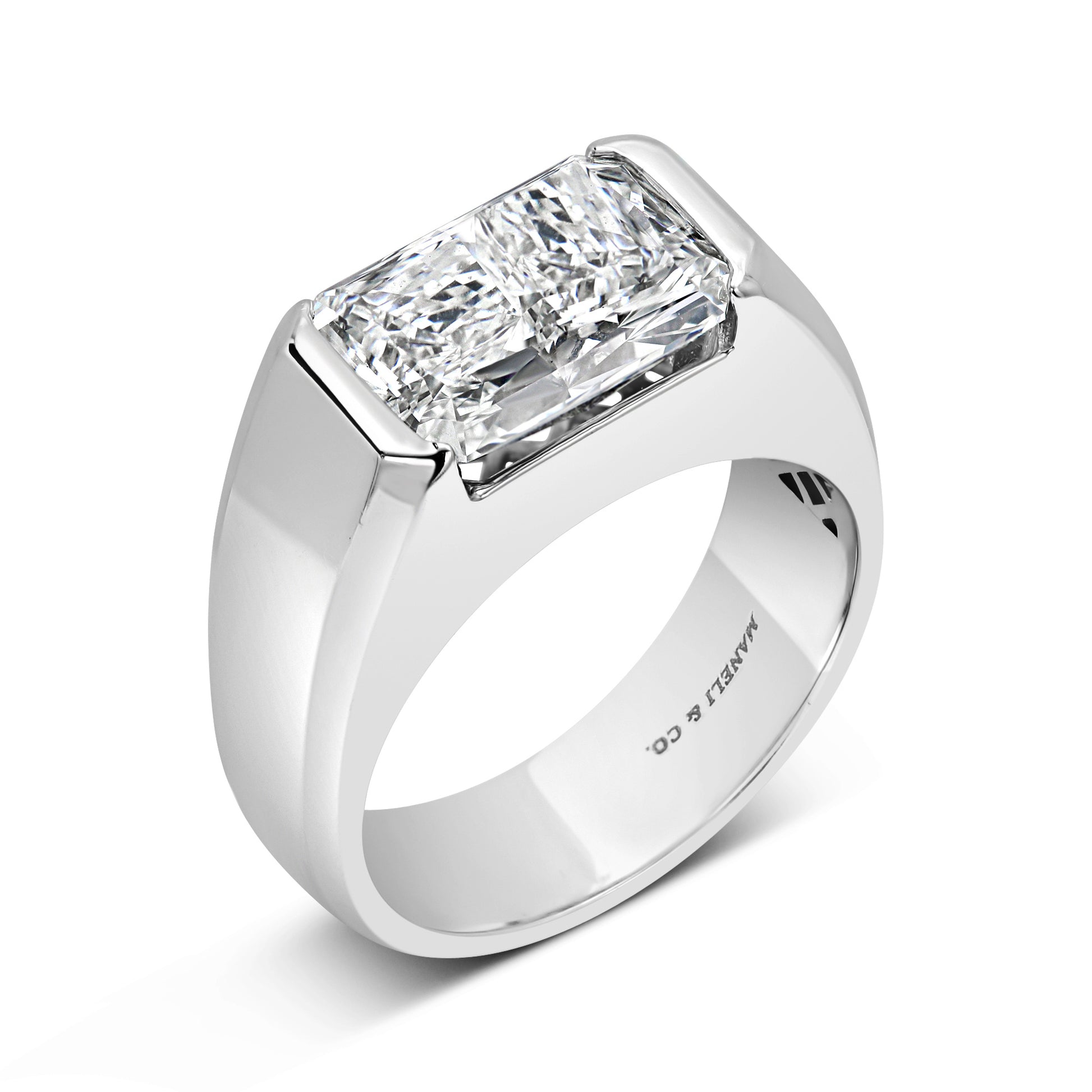 Ring in 14k with 5.41ct. Lab-Grown Diamonds