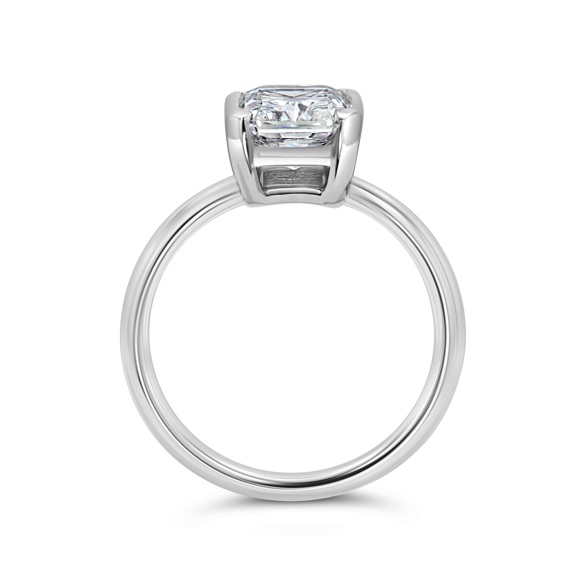 Ring in 14k with 2.50ct. Lab-Grown Diamonds