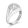 Ring in 18k with 4.25ct Lab-Grown Diamonds
